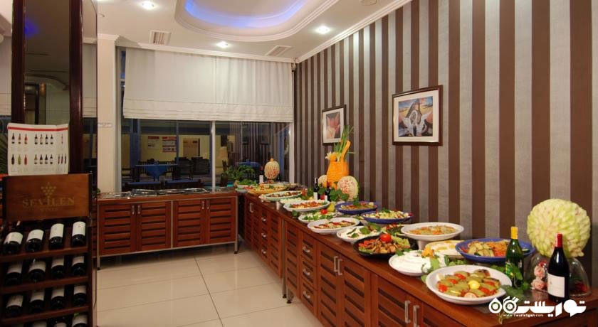 بوفه سلف سرویس هتل اوزبک هان